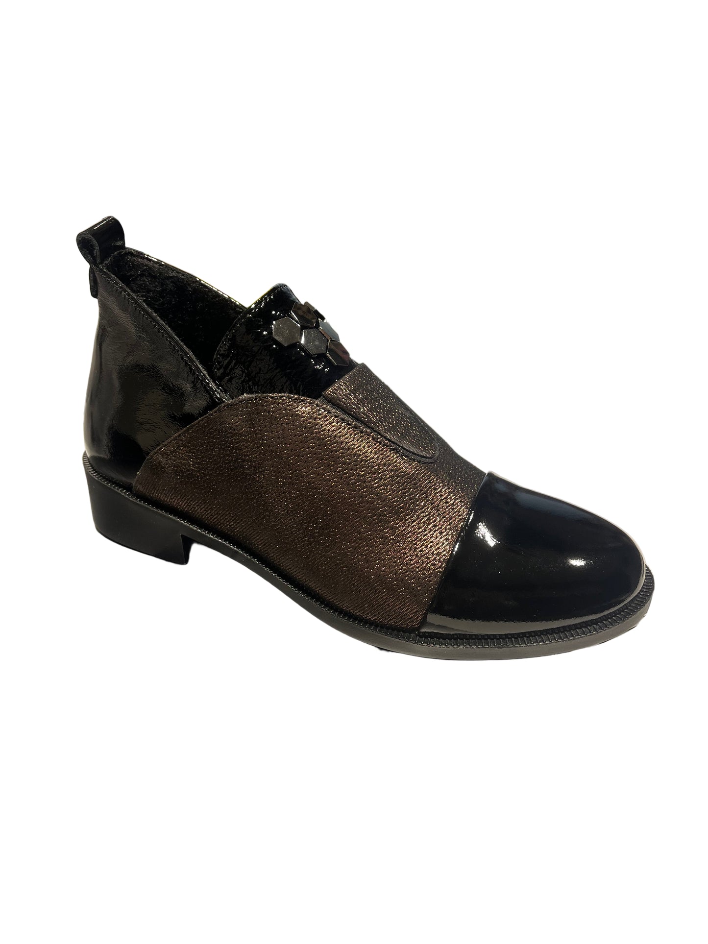 Fekete-bronz bőr félcipő