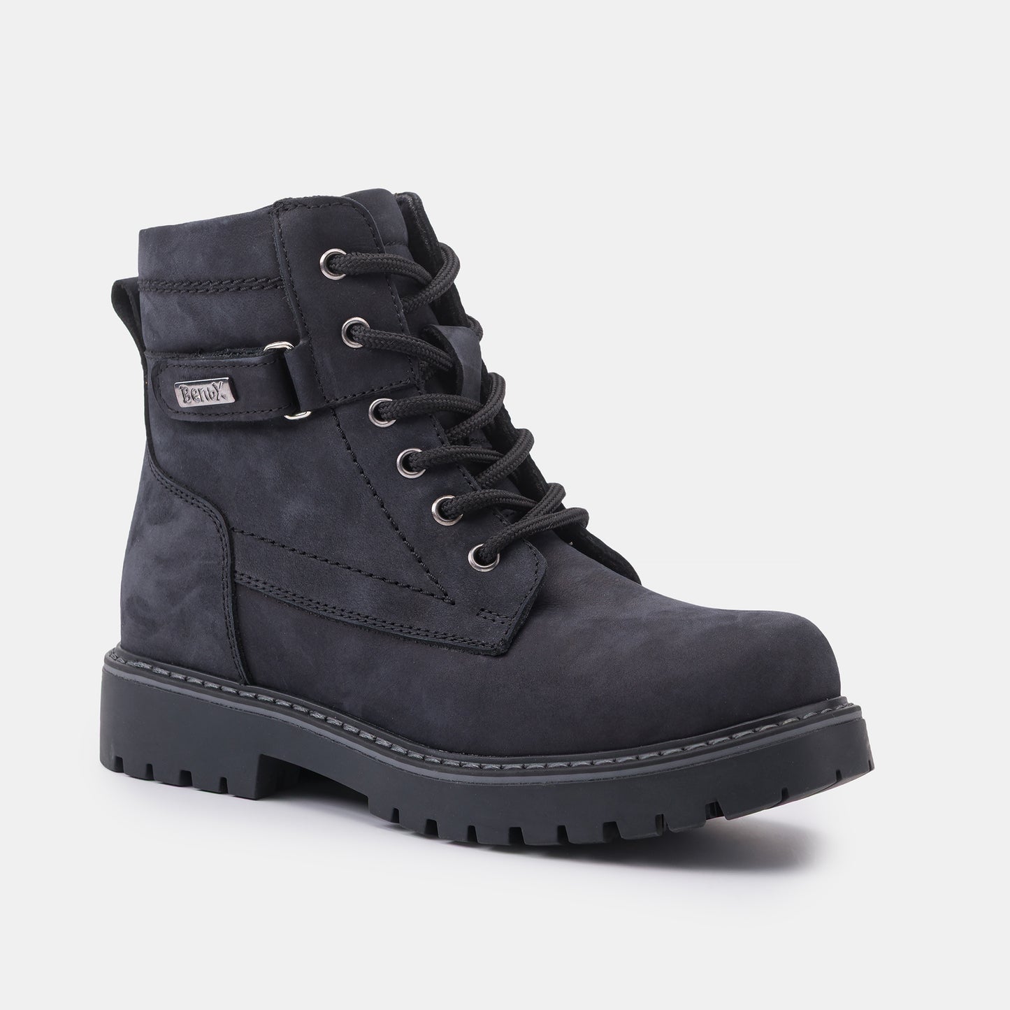 BenoX Classic Black Bakancs